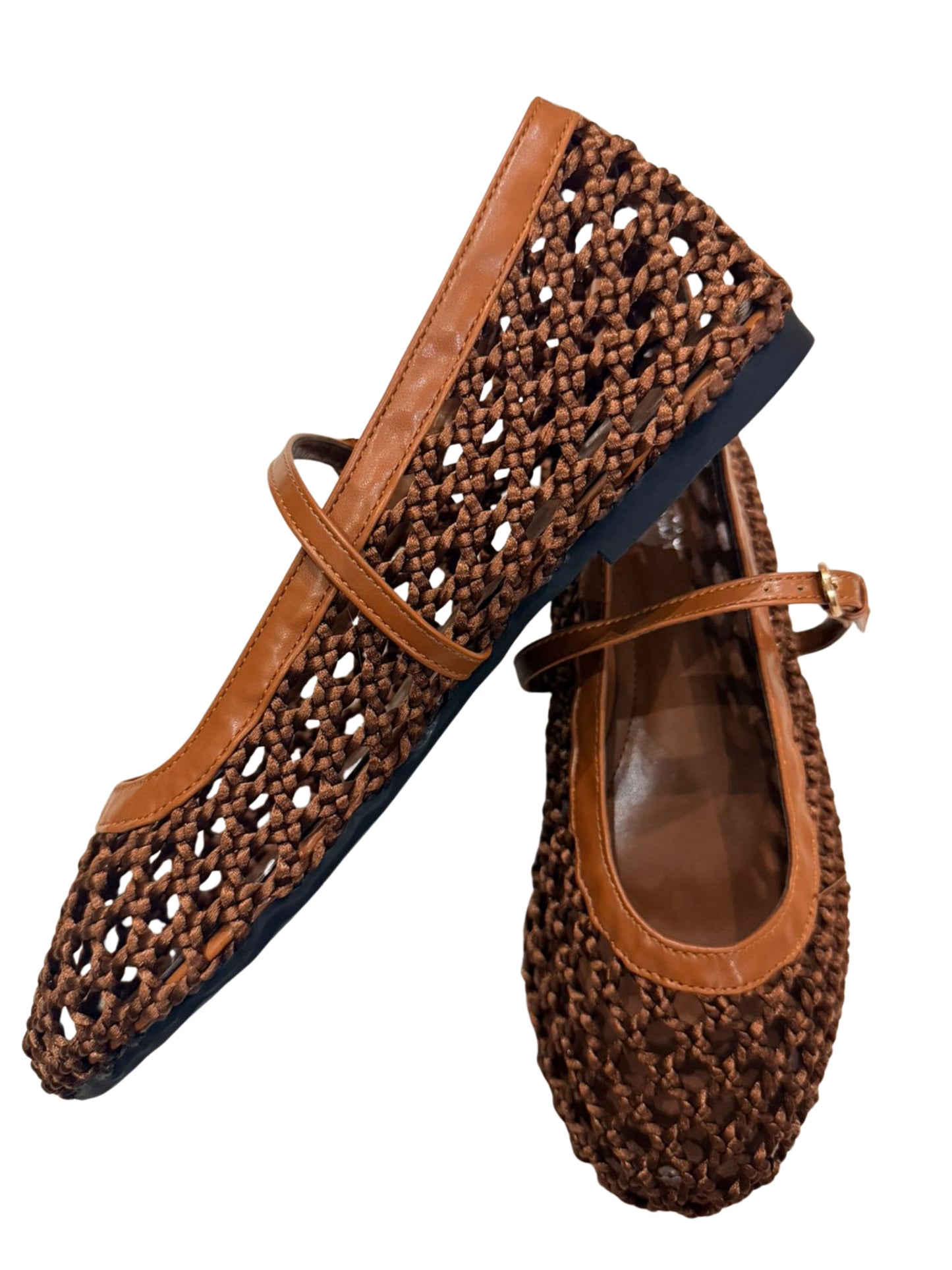 Versatile Brown Mary Jane – Chic Design for Work and Play
