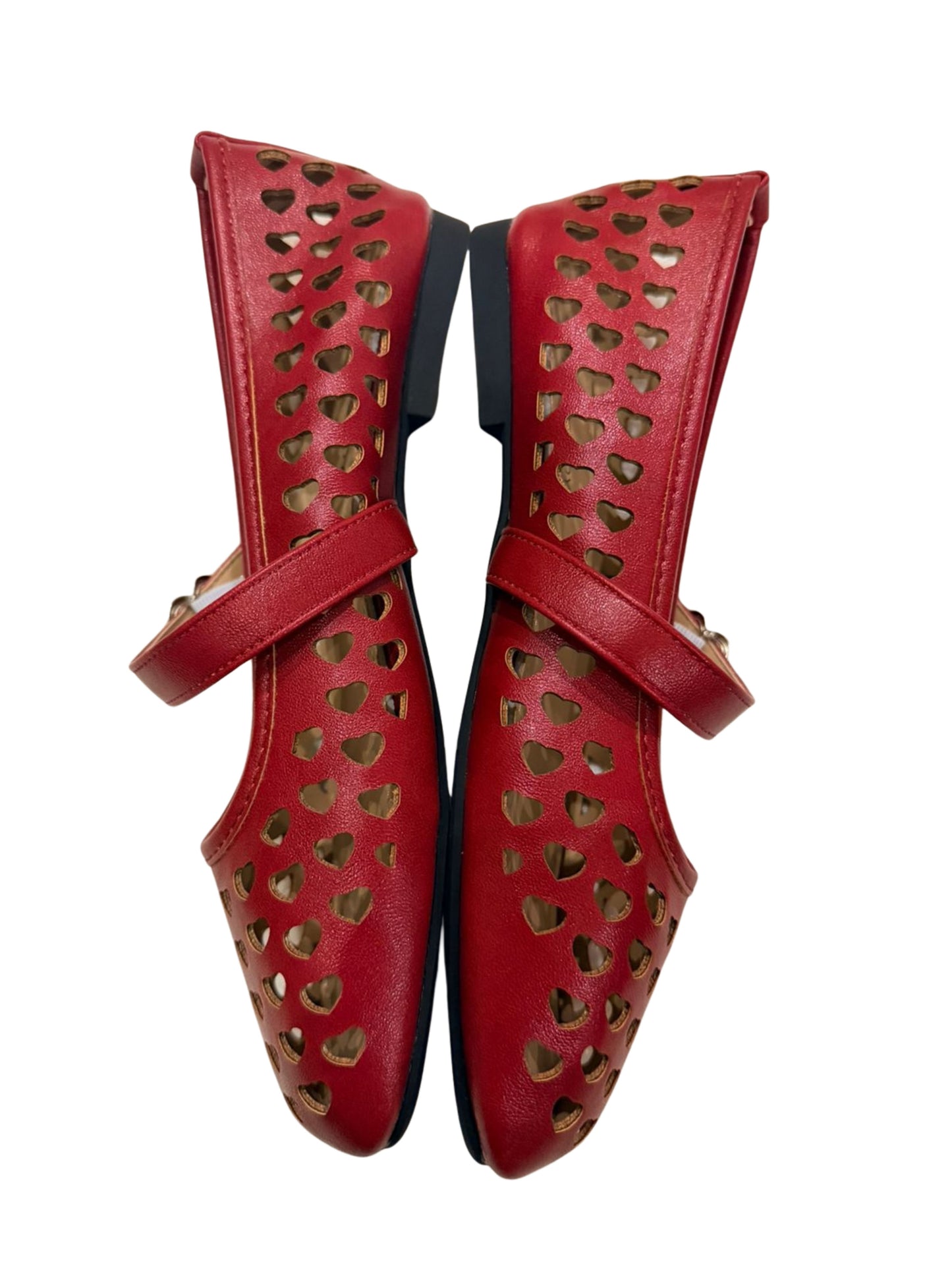 Red Heart Women’s Mary Jane Shoes – Classic Design with a Twist