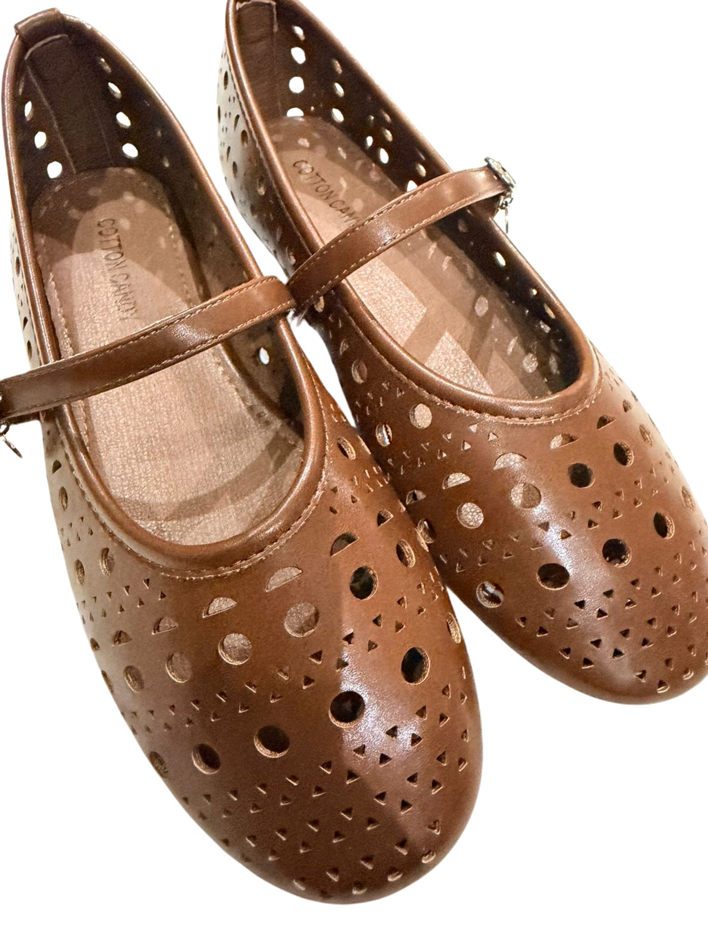 Elegant Brown Mary Jane Shoes – Timeless Style & All-Day Comfort