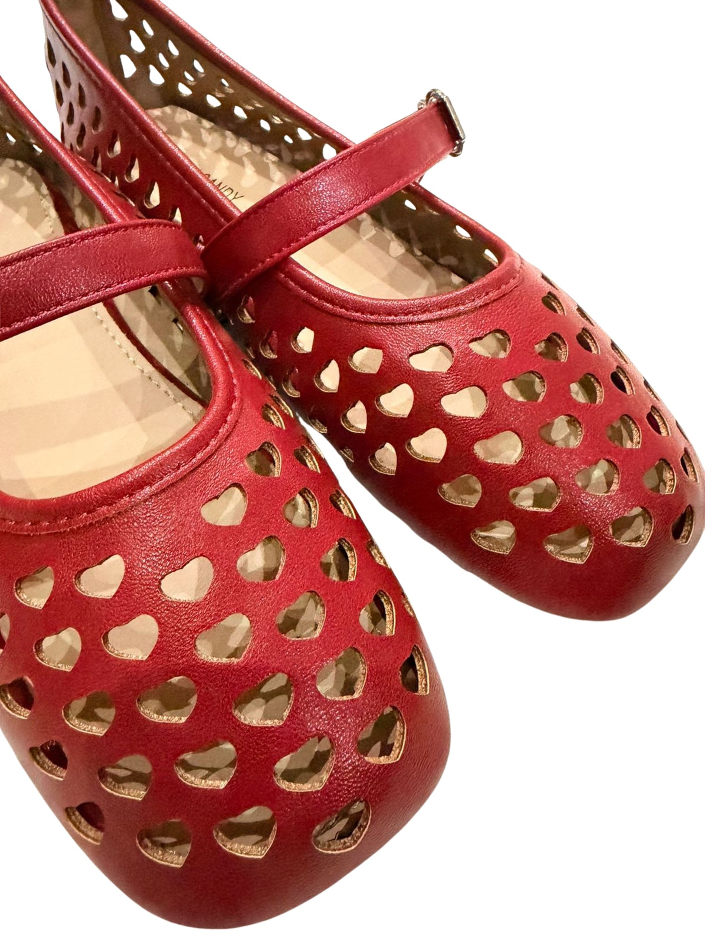 Red Heart Women’s Mary Jane Shoes – Classic Design with a Twist