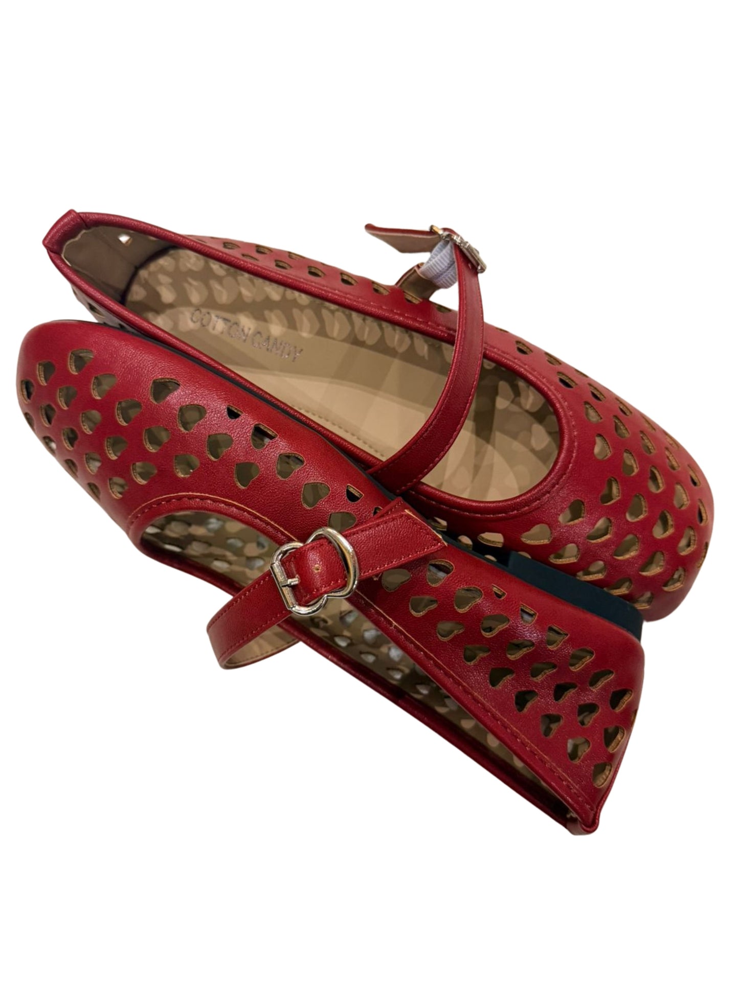 Red Heart Women’s Mary Jane Shoes – Classic Design with a Twist