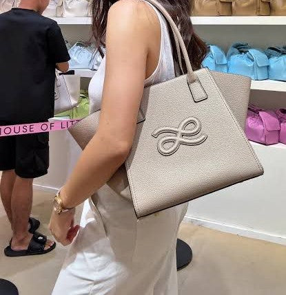 Flutter Handbag